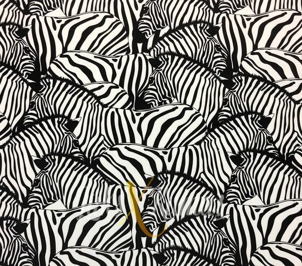 Siyah Beyaz Zebra Desenli Kumaş