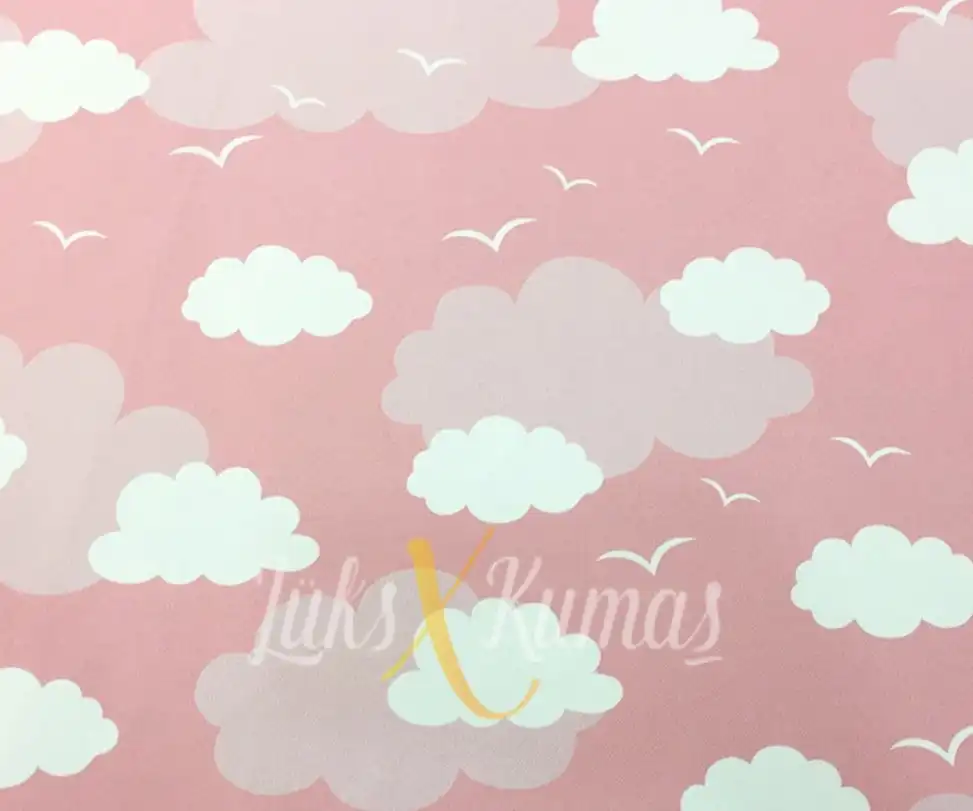 Pembe Bulutlu Çocuk Desenli Kumaş