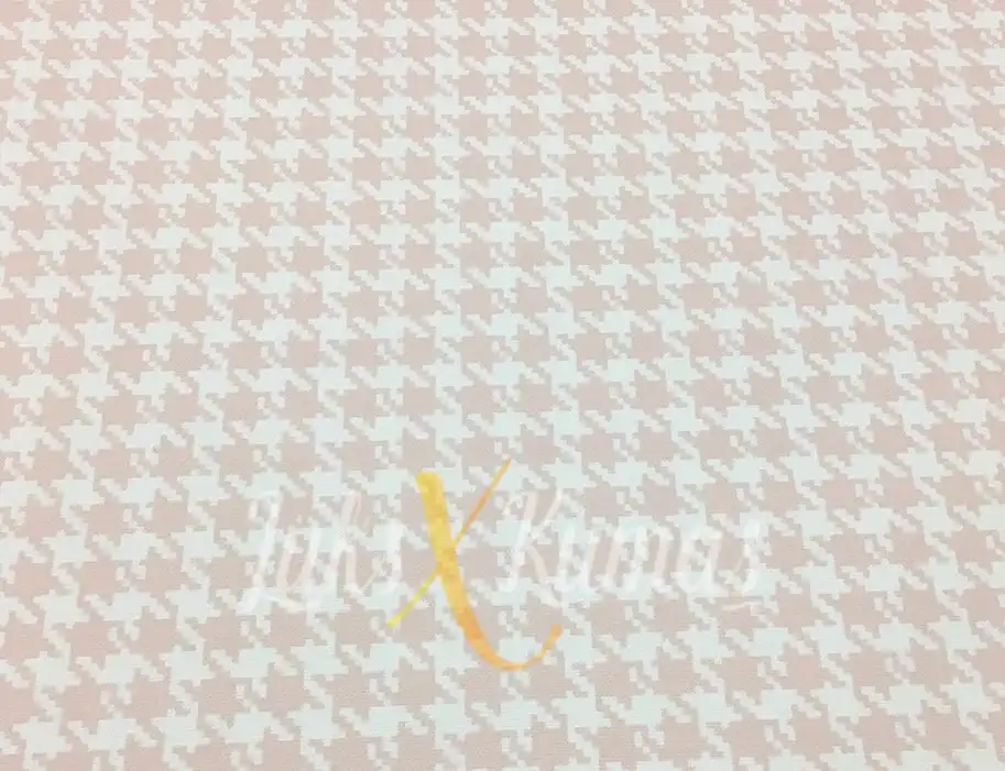 Küçük Kazayağı Pudra Pembe Desenli Kumaş