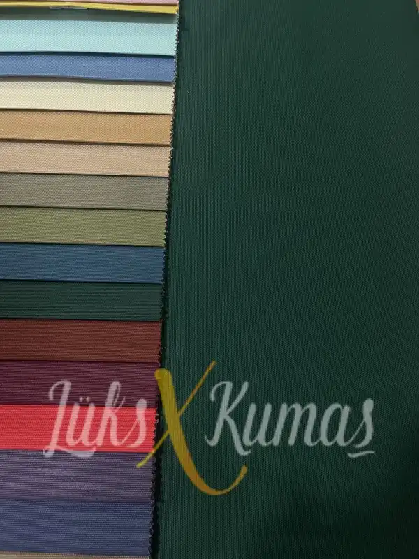 Pamuklu Su İtici Yeşil Kanvas Kumaş